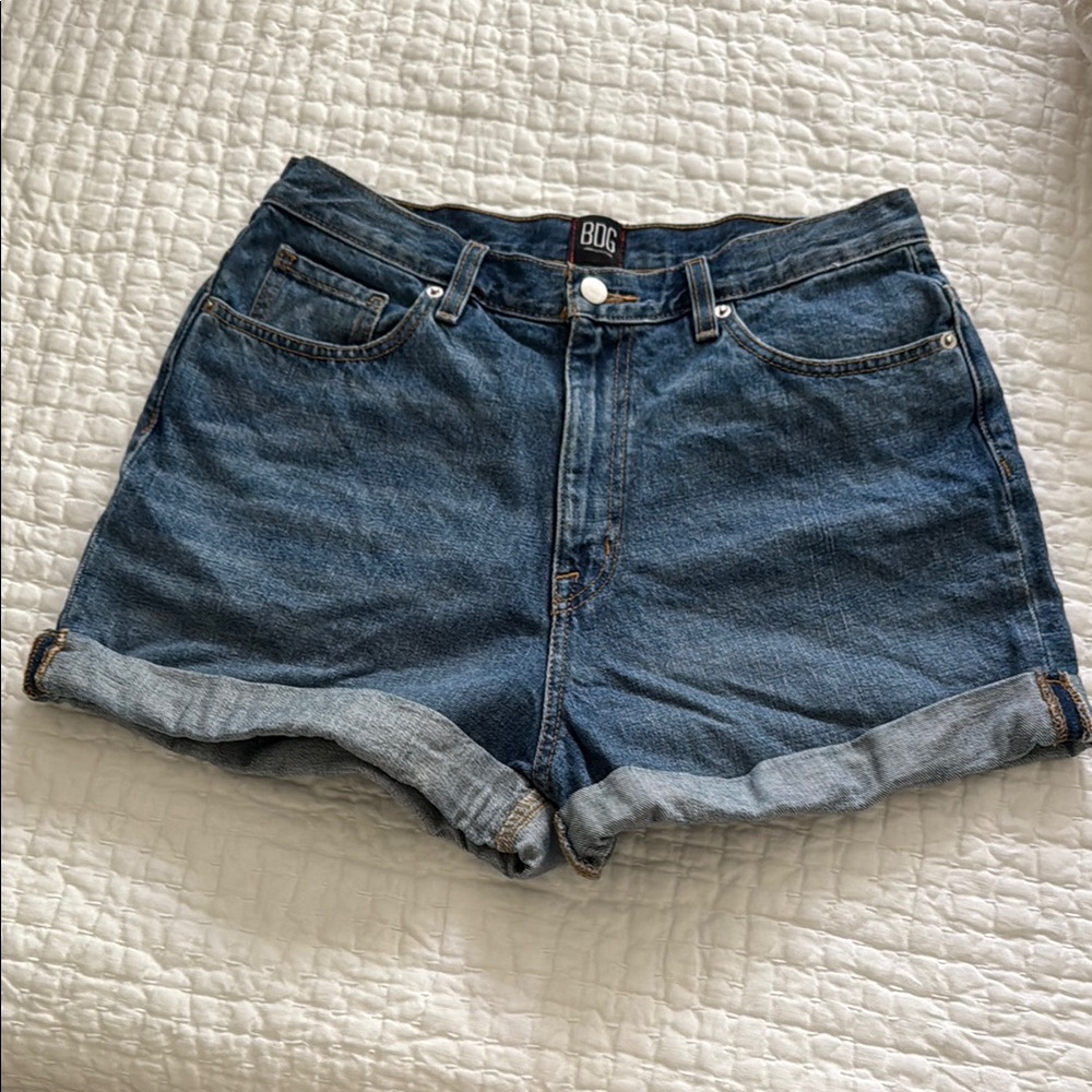 BDG Blue  Mom High Rise Shorts, Cuffed Hem, sz31